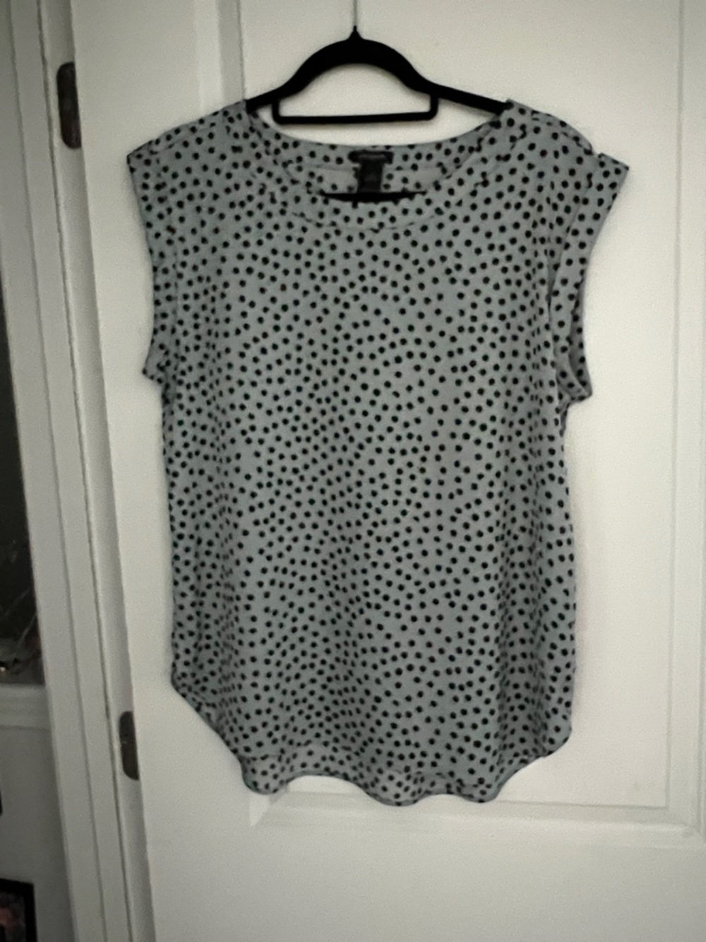 Ann Taylor Gray Tee with Black Dot Print - Cap Sleeve